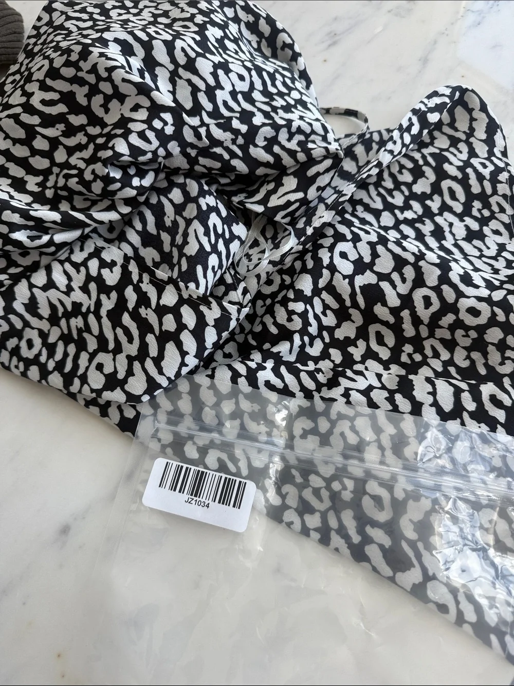 90S STYLE SATIN SLIP DRESS DRAPED COWL NECK BLACK AND WHITE LEOPARD PRINT - Picture 8 of 8